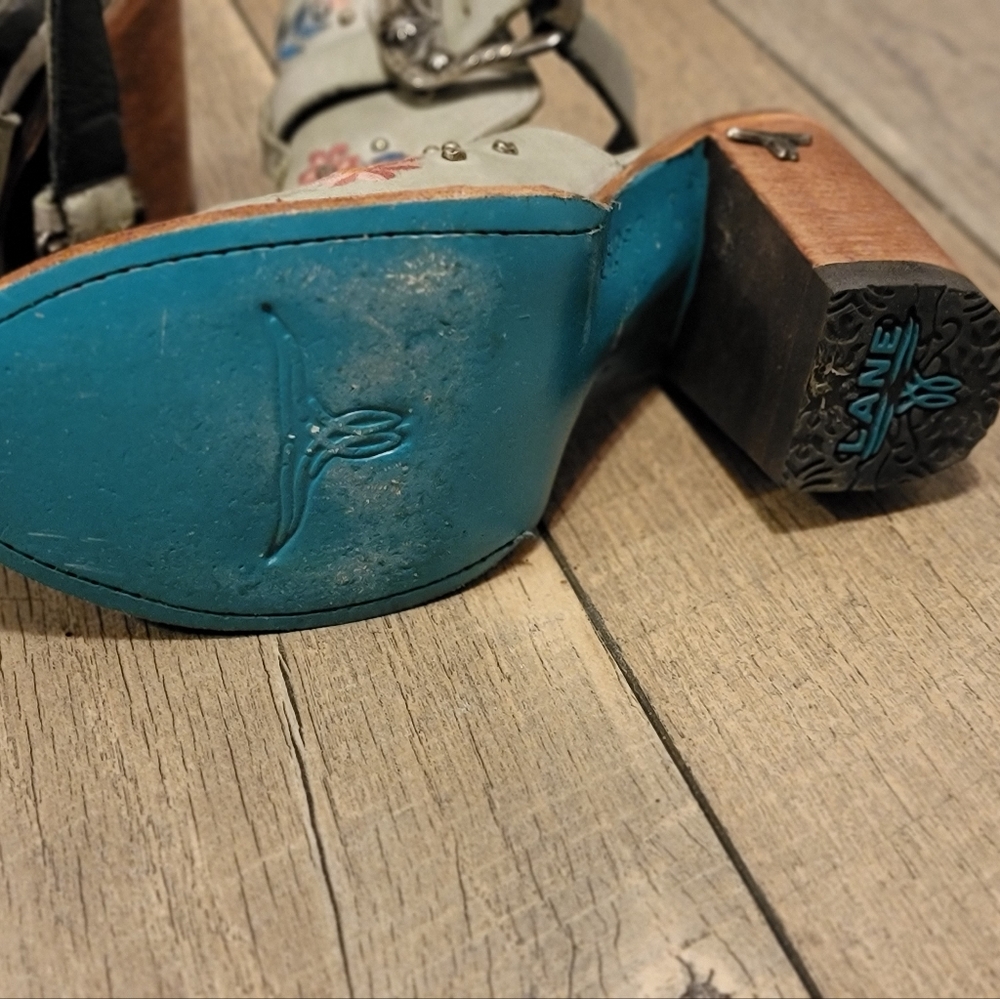 Lane Booties - Picture 2 of 3